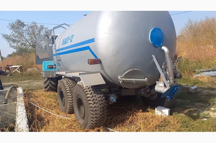 Бочка МЖТ-12 навозу має мішалку + розкидач 12м- фото № 2