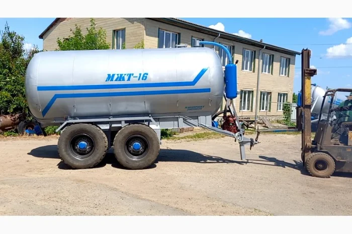 Бочка МЖТ-16 пневмоход вакумна для навозу- фото № 4