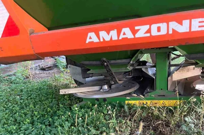 Навісний розкидач добрив Amazone 1002 Special- фото № 2