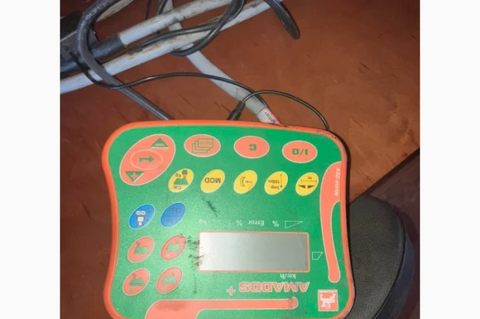 Навісний розкидач добрив Amazone 1002 Special- фото № 4