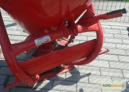 Продам Разбрасыватель удобрений 240 л однодисковый /Польша/- фото № 2