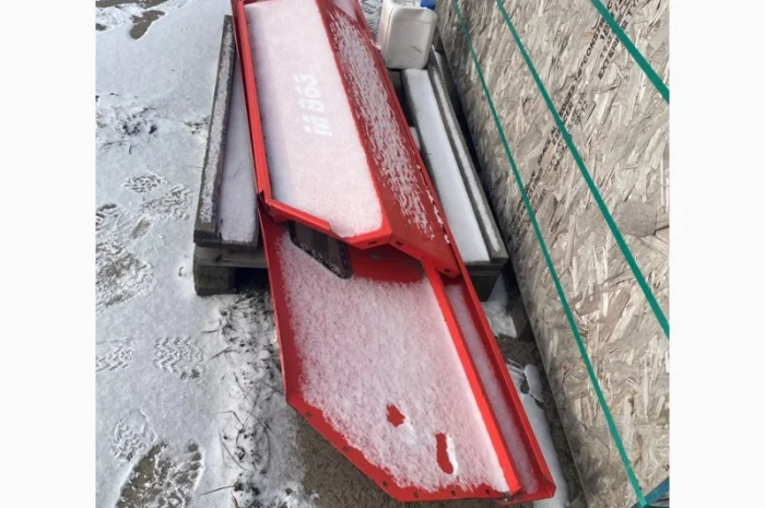 Збільшувач бункеру до 1800л. до розкидача мін. добрив Kuhn MDS735/935(Rauch)- фото № 2