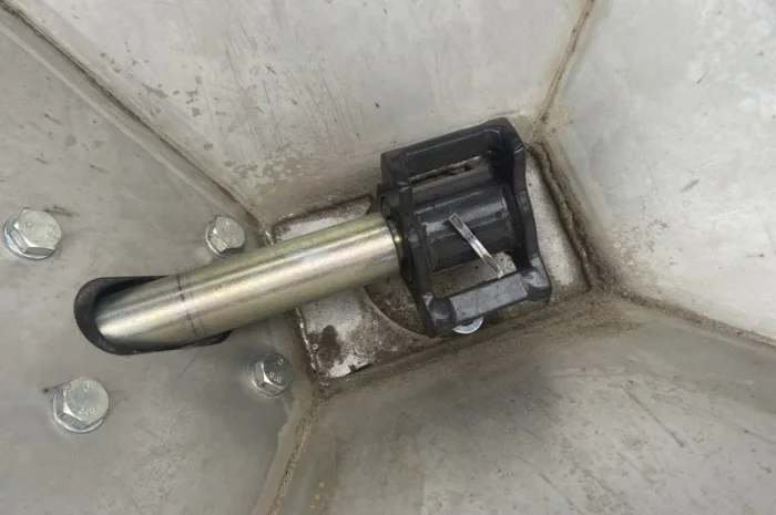 Розкидач мінеральних добрив РМД-1000 з нержавіючої сталі- фото № 2