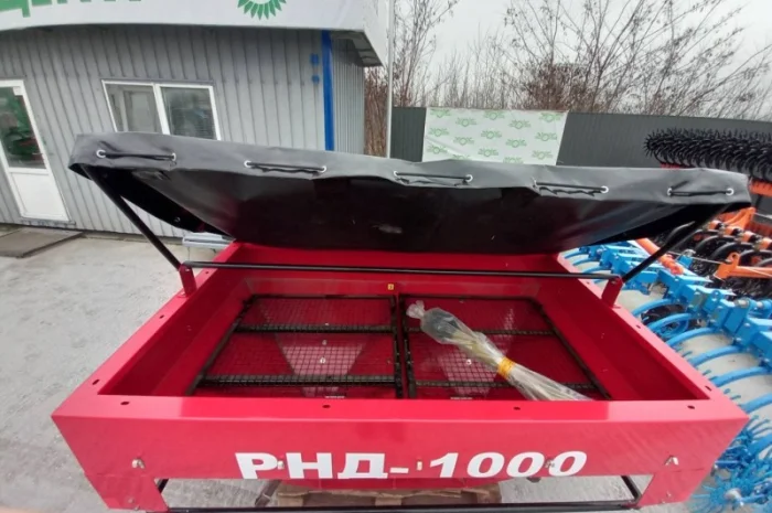 Розкидач мінеральних добрив РНД-1000- фото № 9
