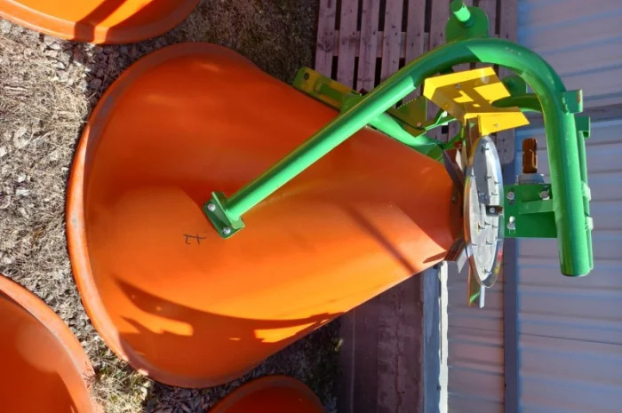 Розкидач мінеральних добрив 500 л- фото № 2