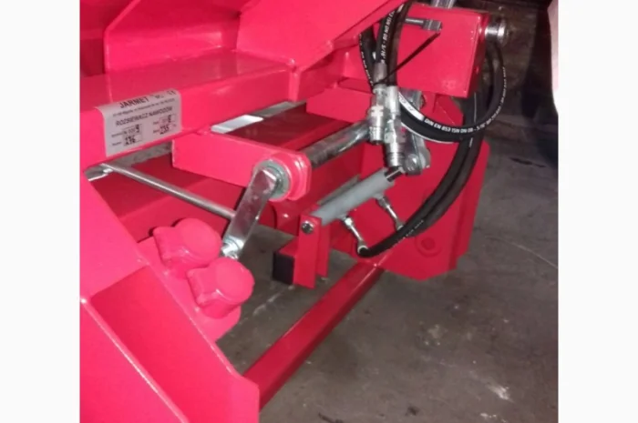 Разбрасыватель удобрений 1000кг Польша jar-met- фото № 6