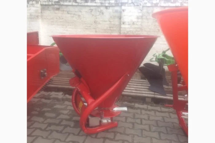 Лейка, лійка, разбрасиватель удобрений 500кг, розкидач міндобрив Польша- фото № 3