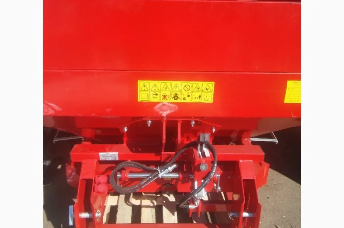 Разбрасиватель удобрений Польша jar-met- фото № 7