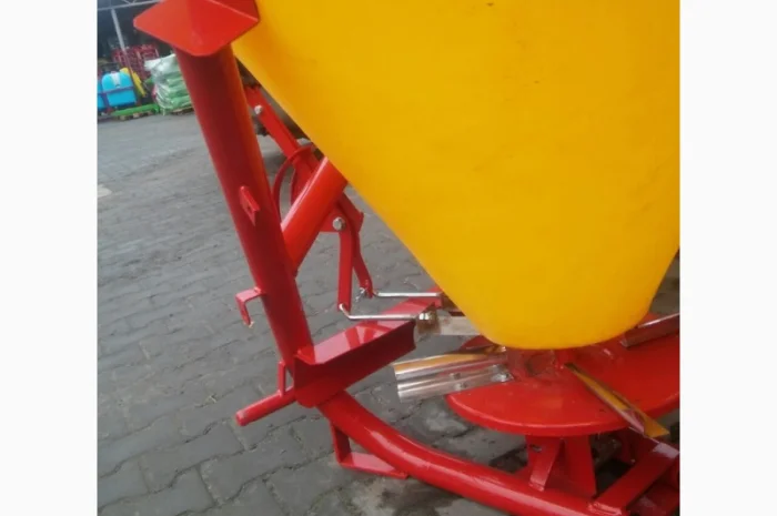 Розкидач міндобрив на 500кг 200кг 1000кг Польша- фото № 14