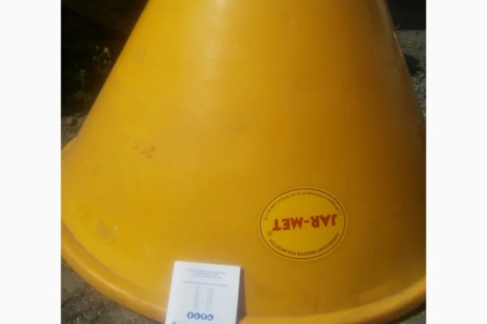 Разбрасыватель удобрений на 500кг. 1000кг. 650кг. Польша Jar-met- фото № 3