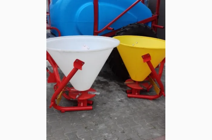 Рум, розкидач міндобрив 300, 500, 650кг Jar-met Польша- фото № 3