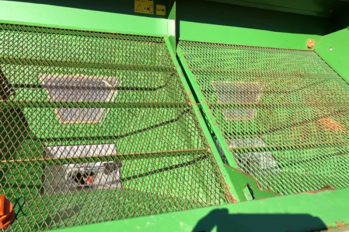 Розкидач мінеральних добрив Amazone ZA-M 1200- фото № 5