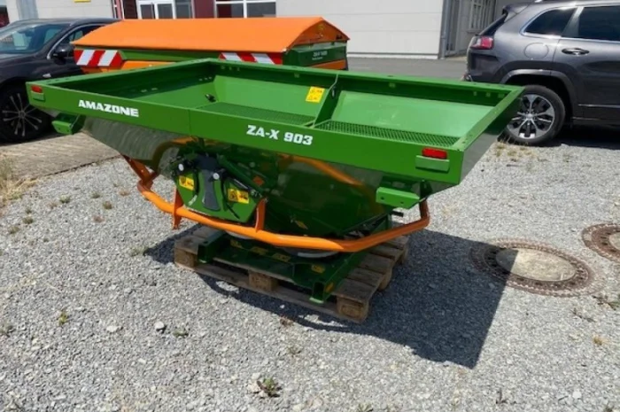 Розкидач мінеральних добрив Amazone ZA-X 903 новий- фото № 1