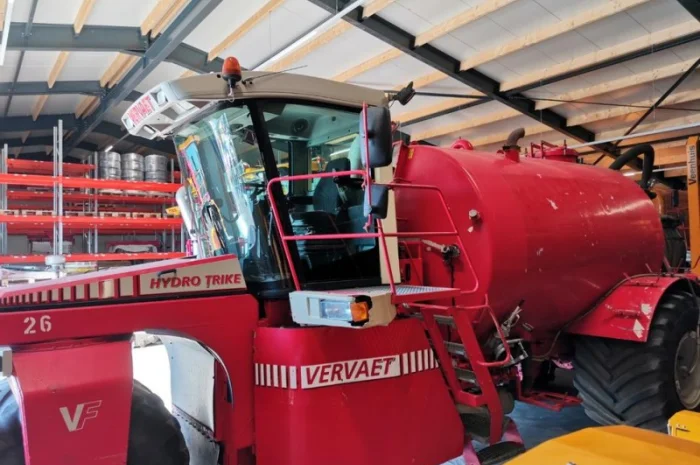Самохідний розкидач органічних добрив Vervaet Hydro Trike 14m3- фото № 2