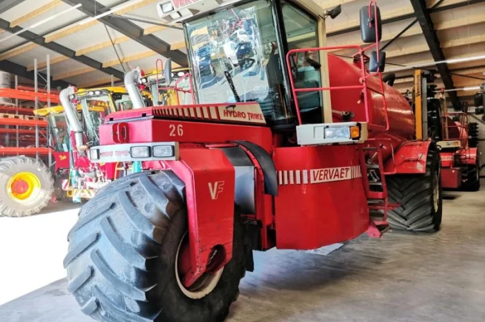 Самохідний розкидач органічних добрив Vervaet Hydro Trike 14m3- фото № 5