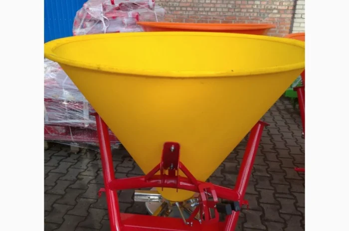 Лійка РУМ розкидач міндобрив пластик, метал 500кг- фото № 3