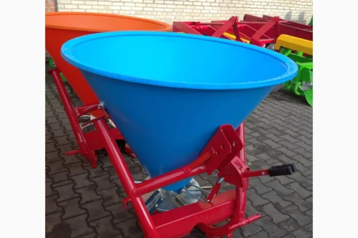 Лійка РУМ розкидач міндобрив пластик, метал 500кг- фото № 5