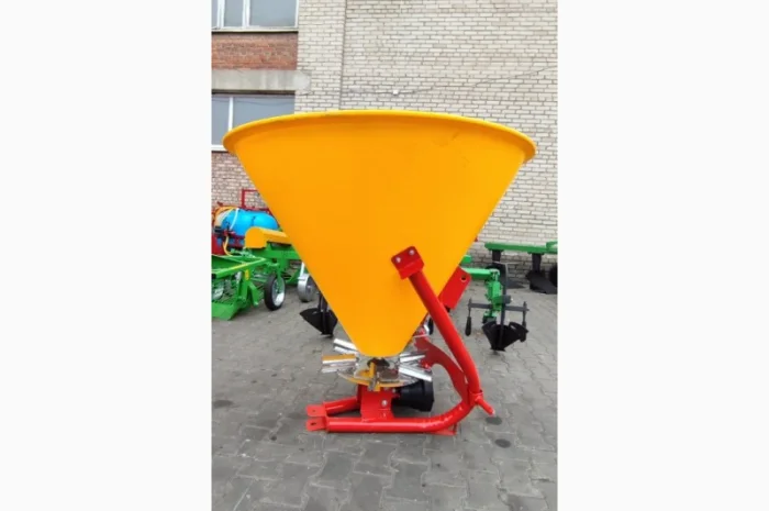 Лійка РУМ розкидач міндобрив пластик, метал 500кг- фото № 9