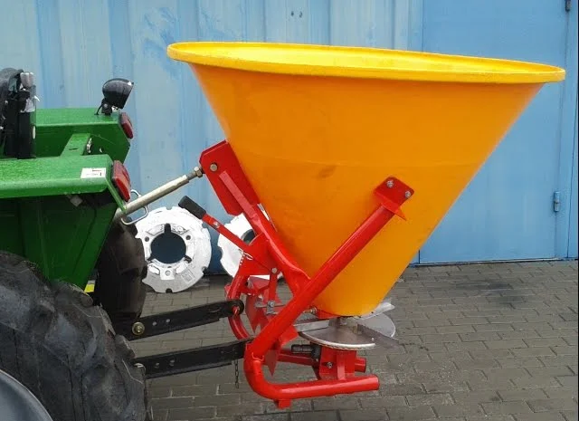 Розкидач міндобрива лійка РУМ польський- фото № 4