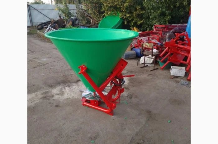 Розкидач добрив МВУ 500 л- фото № 7