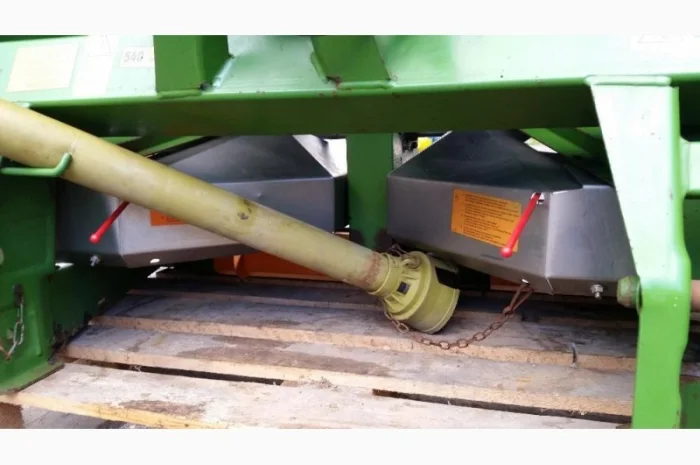 Розкидач міндобрив Amazone ZA-M maxiS 2000л. Разбрасыватель удобрений Амазоне (розсівач)- фото № 4