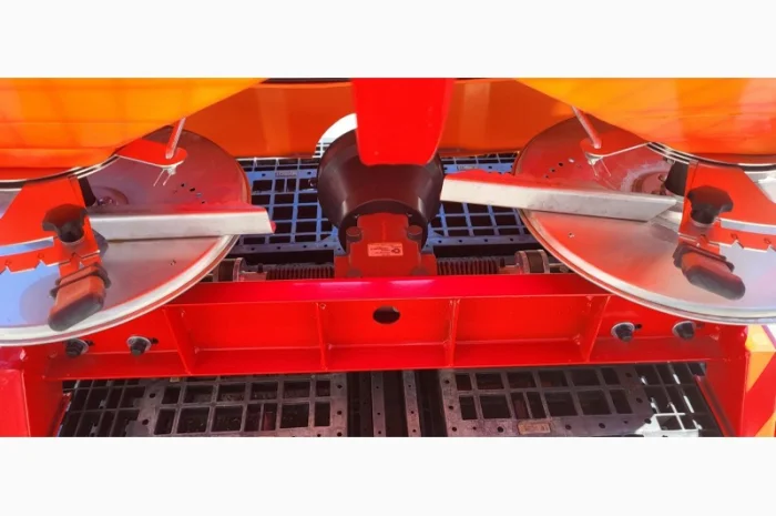 Новий навісний розкидач добрив DEXWAL TORNADO DUO 850/1200- фото № 6