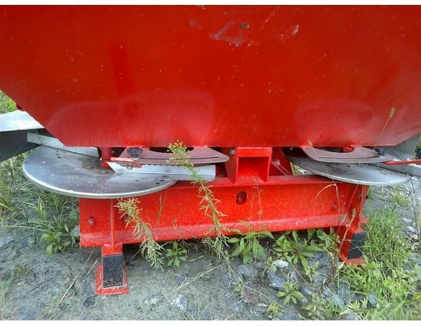 Расбрасыватели удобрений Jar-met, Польша 500, 650, 1000 кг (пластмаса, железо)- фото № 4