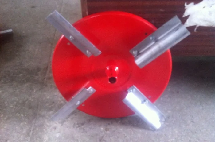 Розкидач міндобрив 500 та 1000 кг Jar-Met Польща- фото № 15