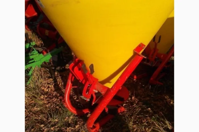 Разбрасыватель минеральных удобрений 500 кг садовый Jar-Met Польша- фото № 3