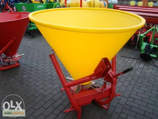 Розкидач мындобрив 500 - 650 - 1000 кг Jar-Met Польща- фото № 1