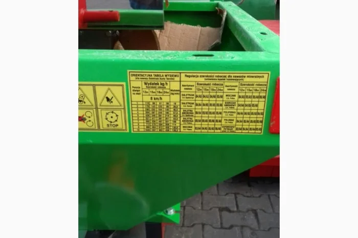 Разбрасыватель удобрений 300 - 500 - 650 - 1000 кг Польша- фото № 5