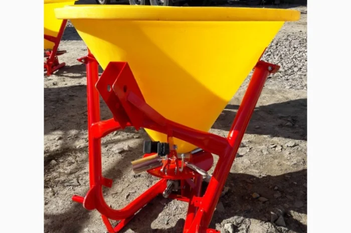 Розкидач міндобрив лійка 300 кг фірми Jar-Met Польща- фото № 2