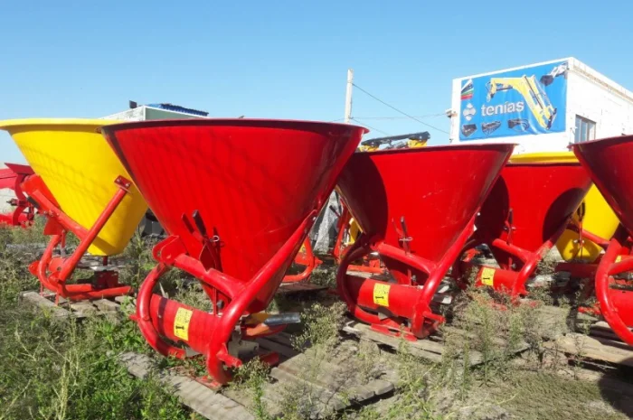 Jar-Met РУМ 500 кг розкидач добрив Jar-Met Польща- фото № 11