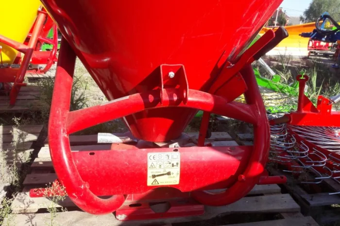 Jar-Met РУМ 500 кг розкидач добрив Jar-Met Польща- фото № 3