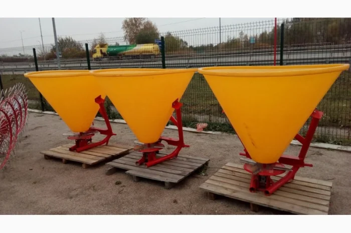 500 кг розкидач міндобрив фірми Jar-Met Польща- фото № 6