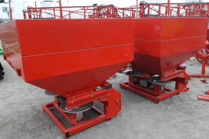 Розкидач 1000 кг фірми Jar-Met Польща- фото № 3