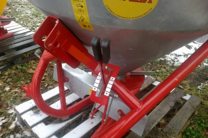 Розкидач Jar Met 650 л Польща- фото № 2