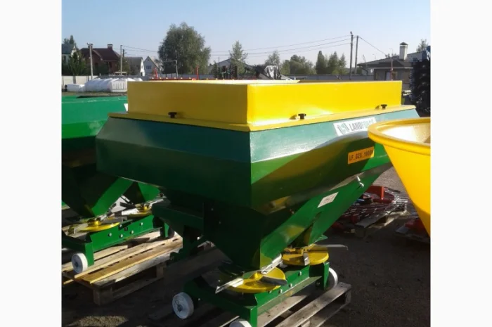 Розкидач мінеральних добрив 1000-1200 л- фото № 9