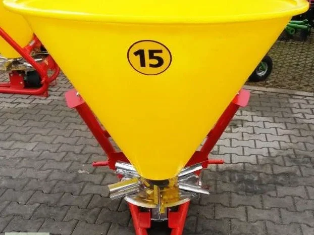 Розкидачі мінеральних добрив 200, 300, 500, 650 л (метал або пластік)- фото № 3