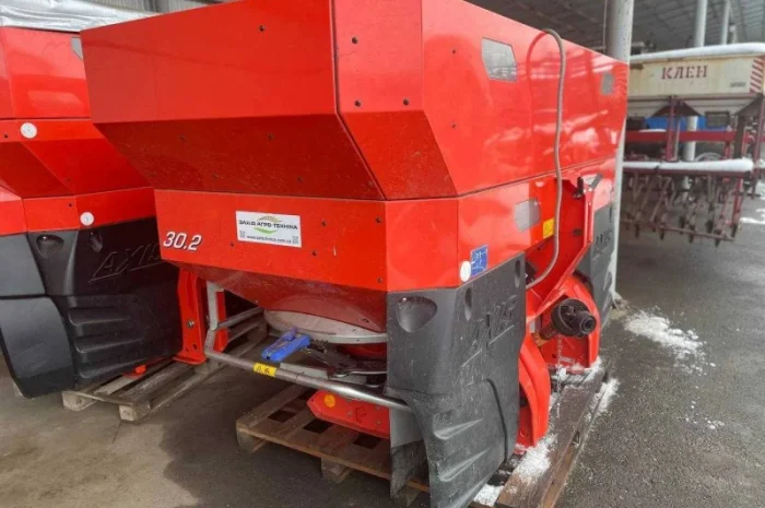 Продається розкидач мінеральних добрив RAUCH AXIS M 30.2 Q-V8 (KUHN)- фото № 5