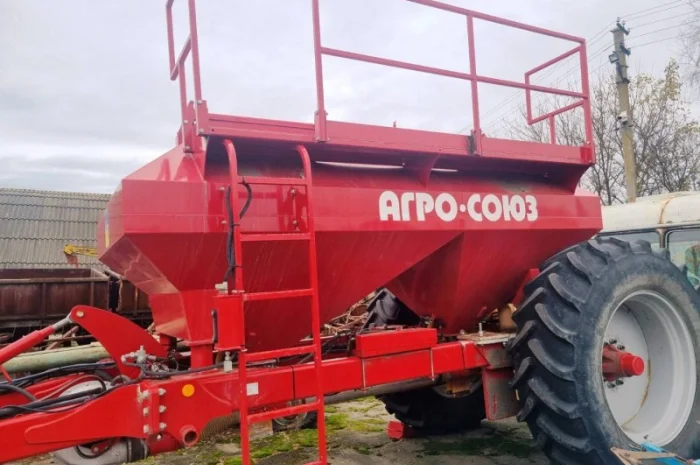 Бункер насінневий Агро-Союз SW 12100 (2-х секційний) з системою внесення добрив- фото № 1