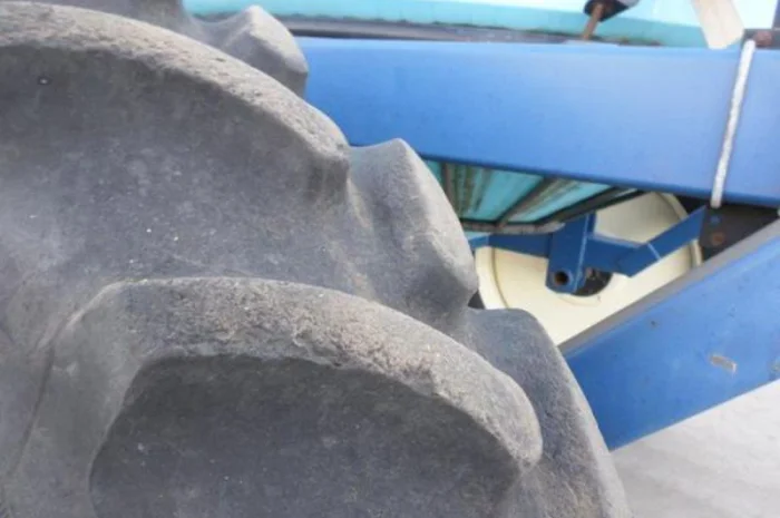 Аппликатор Blu-Jet AT4010 б/у 12 метров м/р 38 см. 5300 л- фото № 11