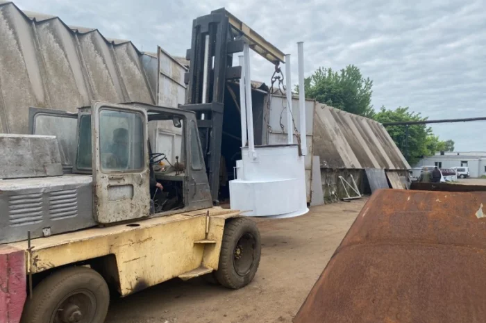 Силос, бункер со шнеком для сыпучих материалов и зерновых- фото № 12