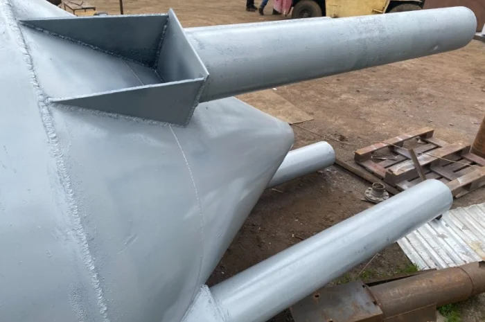 Силос, бункер со шнеком для сыпучих материалов и зерновых- фото № 2