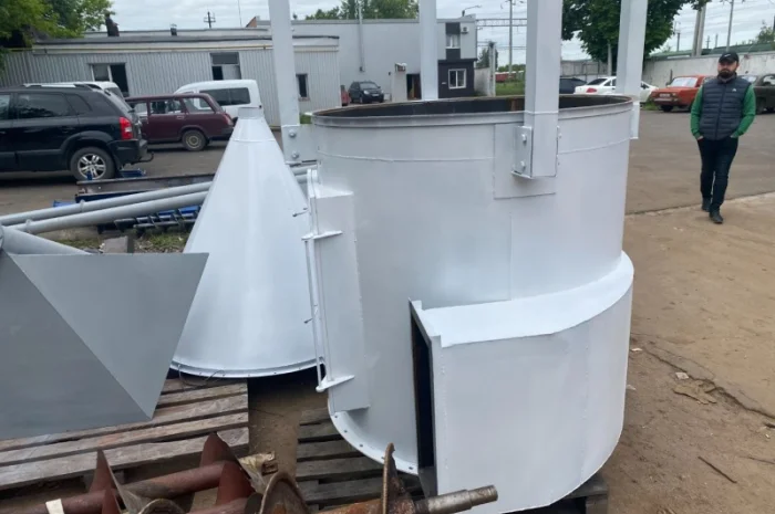 Силос, бункер со шнеком для сыпучих материалов и зерновых- фото № 10