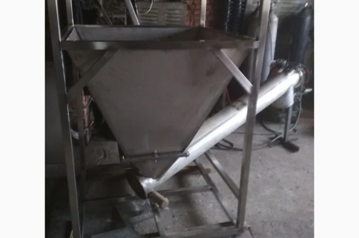 Бункера дозаторы из нержавеющей стали- фото № 1