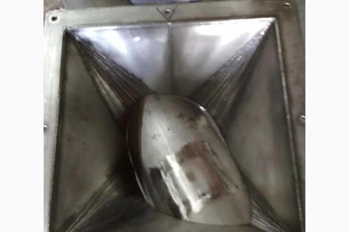 Бункера дозаторы из нержавеющей стали- фото № 4