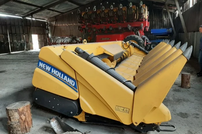 Жатка кукурузная New Holland 8 рядная- фото № 9