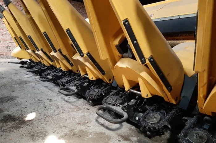 Жатка кукурузная New Holland 8 рядная- фото № 2