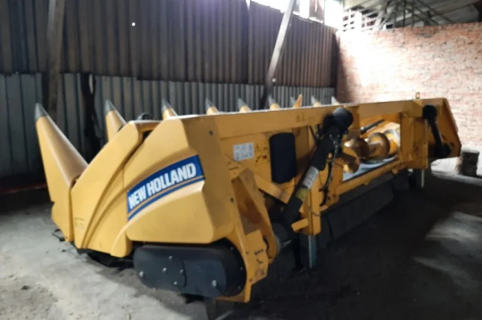 Жатка кукурузная New Holland 8 рядная- фото № 3
